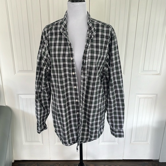 American Eagle shirt long sleeve plaid button up shirt - Picture 1 of 4